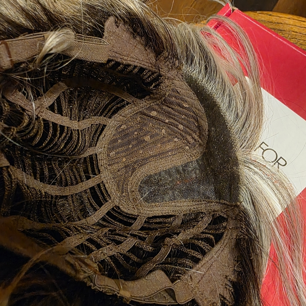WFEW Silver Gray WIG Wavy Bob Style - Picture 4 of 4